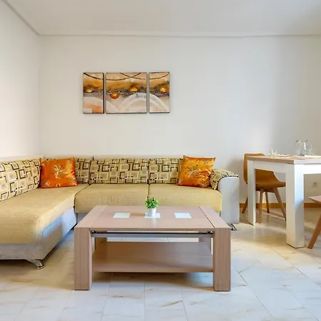 El Compromiso Apartment *