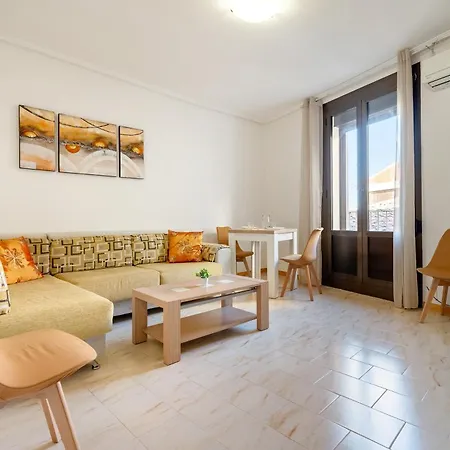 Apartment El Compromiso *